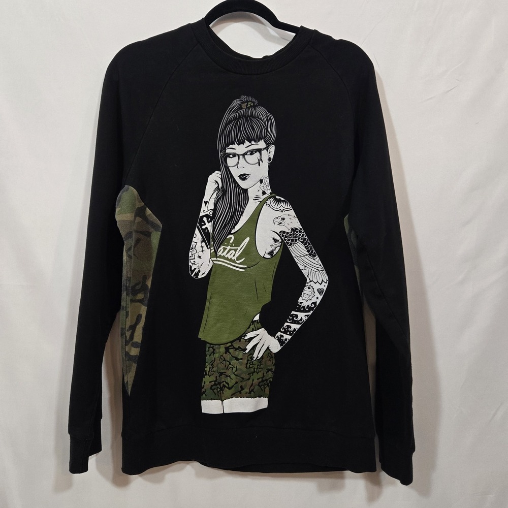 Fatal Clothing Tattoo Girl Camo Crewneck Sweatshirt M Y2K Skate Punk